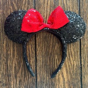 Minnie Mouse Ears from Disneyland!